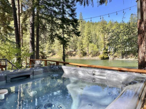 Jack's Cabin by NW Comfy Cabins